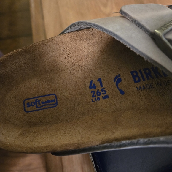 Birkenstocks, Arizona style - Picture 3 of 4